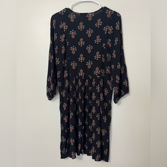 Knox Rose Boho Patterned Long Sleeve Dress - Picture 3 of 6